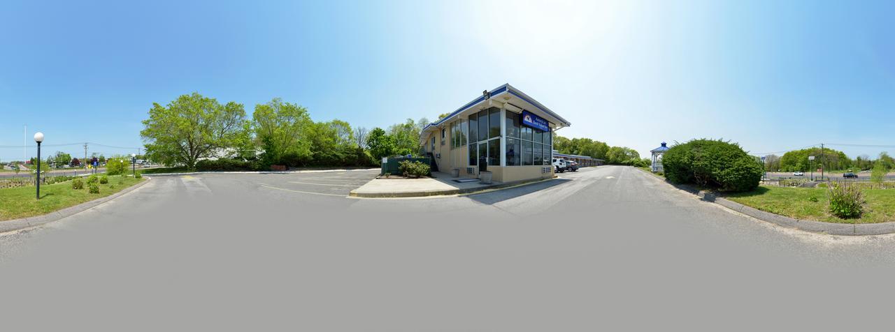 Americas Value Smithtown/long Island Smithtown